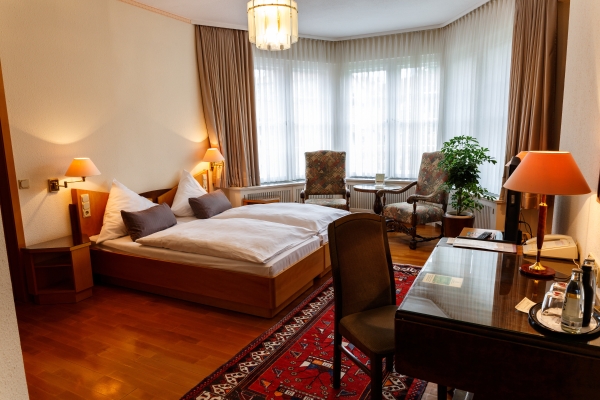 Unter den Linden Parkhotel (Halberstadt)